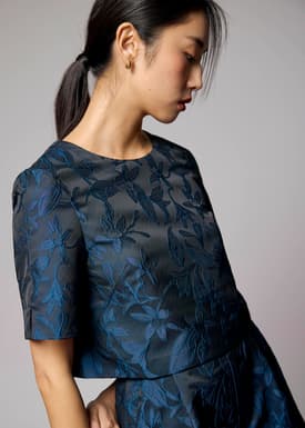 Brocade Boxy Crop Shell Top