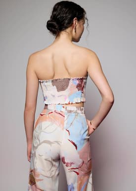 Fitted Crop Tube Top in Tossed Blooms