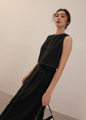 Contrast Stitch Boxy Crop Shell Top