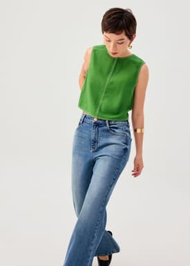 Contrast Stitch Boxy Crop Shell Top