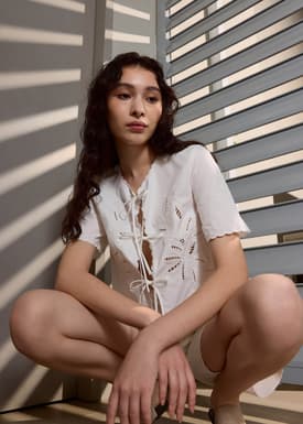 Round Neck Scallop Front Tie Top