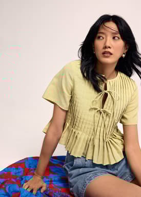 Oxford Pintuck Notched Peplum Top