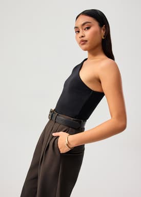 Tencel Shoulder Twist Toga Fitted Top