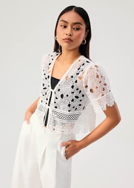 Floral Lace Ribbon Tie V-neck Shell Top