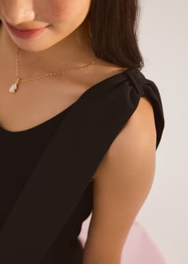 Ribbon Tie Scoop Neck Fitted Top