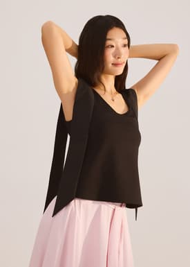 Ribbon Tie Scoop Neck Fitted Top