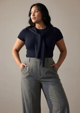 Knit Tie Collar Round Neck Top