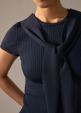 Knit Tie Collar Round Neck Top