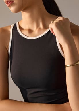 BraFree by LB Multi-way Contrast Piping Jersey Fitted Top