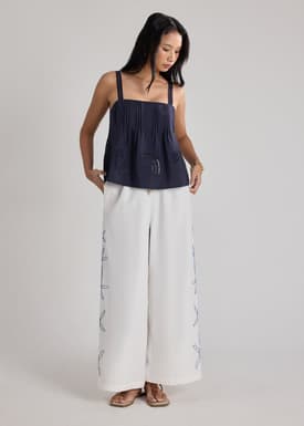 Relaxed Shell Top in Tidal Escape Broderie
