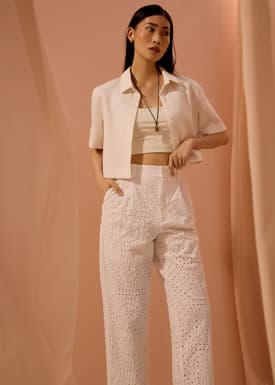 Elastic Peg Leg Pants in Soft Breeze Broderie