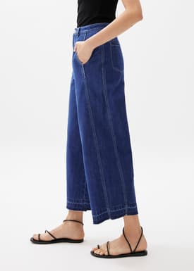 Relaxed Denim Wide Leg Jeans