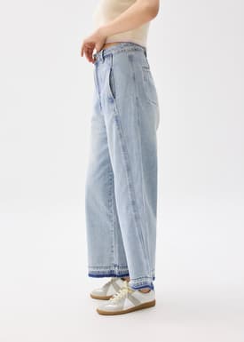Relaxed Denim Wide Leg Jeans