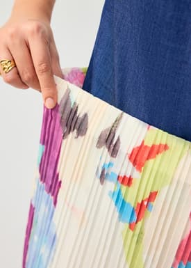 Elastic Georgette Pleated Mid Waist Column Maxi Skirt in Vivid Blooms