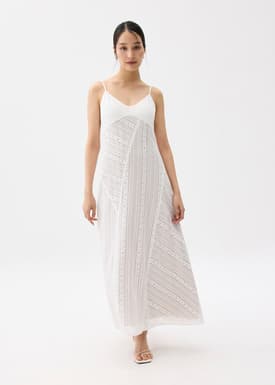 Padded Lace V-Neck Flare Maxi Dress