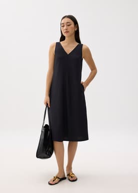 Ribbed V-neck A-line Midi Dress