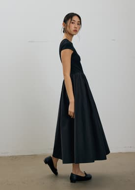 Round Neck Fit & Flare Midaxi Dress