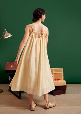 Scoop Neck Trapeze Midaxi Dress