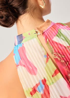 Georgette Pleated Mock Neck Trapeze Midaxi Dress in Vivid Blooms