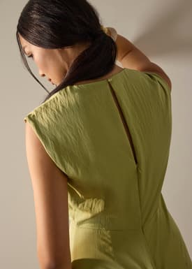 Crinkled Twist Knot Midaxi Dress