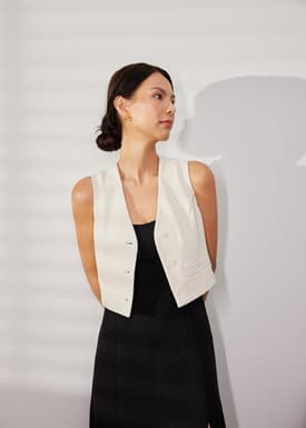 Cropped V-neck Button Down Vest