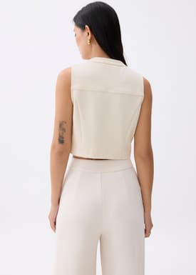 Cropped V-neck Button Down Vest