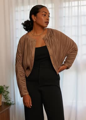 Relaxed Plisse Crop Jacket