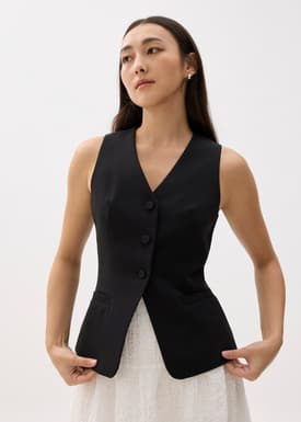 Fitted V-neck Vest