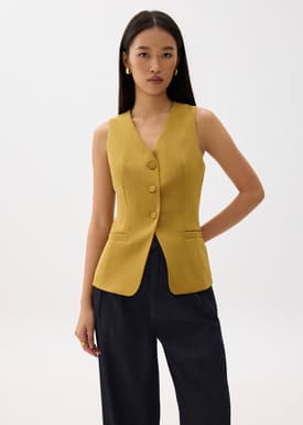 Fitted V-neck Vest