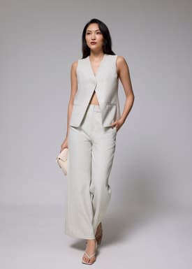 Relaxed V-neck Vest