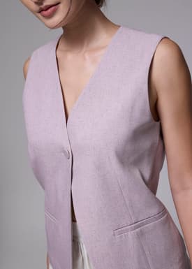 Relaxed V-neck Vest