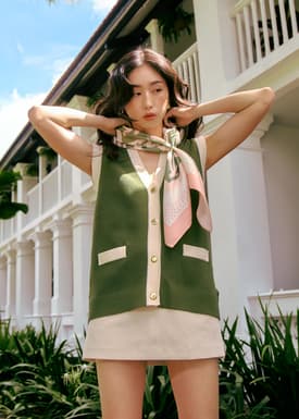 Relaxed Contrast Knit Vest