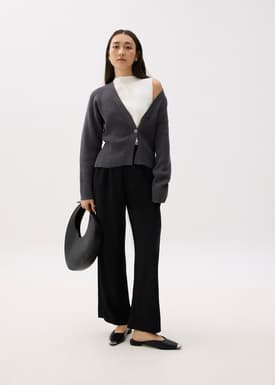 Ribbed V-neck Knit Cardigan