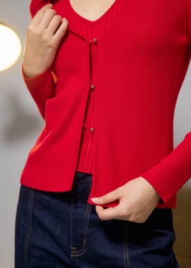 Ribbed Knit V-neck Cardigan