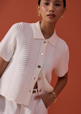 Wavy Knit Collared Boxy Cardigan