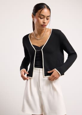 Relaxed Contrast Piping Knit Metal Clasp Cardigan