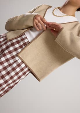 Relaxed Contrast Piping Knit Metal Clasp Cardigan