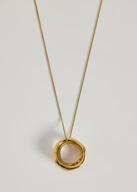 Metal Pendant Necklace