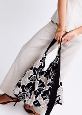 Adjustable Tote Bag in Midnight Blooms Broderie