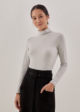 Esta Basic Turtle Neck Top