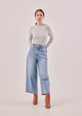 Valena Basic Crew Neck Top