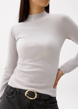Knit High Neck Scallop Top