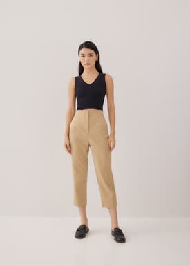 Thorali Knit Crop Tank Top