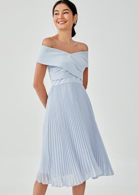 Ivanki Pleated Off Shoulder Midi Dress