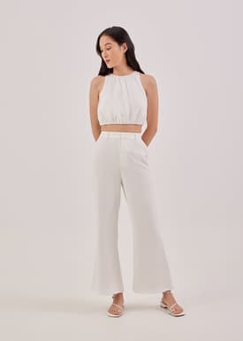 Tracie Cut In Ruched Top