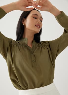 Meryn Mandarin Collar Blouse