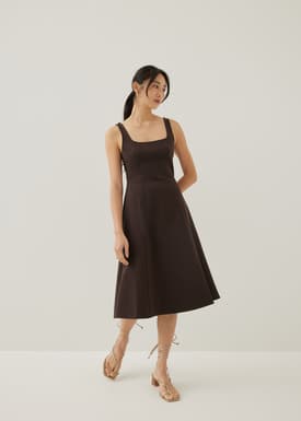 Gemina Jersey Fit & Flare Midi Dress