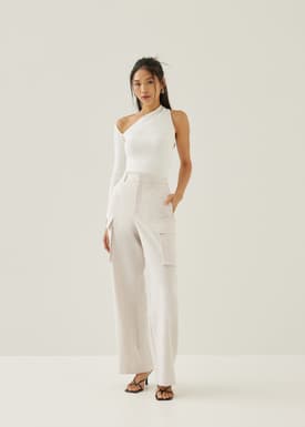 Kaylee Fitted Asymmetric Knit Top