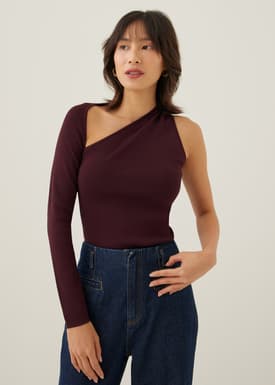 Kaylee Fitted Asymmetric Knit Top
