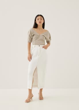 Hannie Fitted Off Shoulder Blouse
